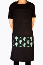 Load image into Gallery viewer, Men and women&#39;s full Apron In Vintage Fabric